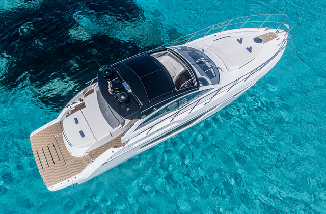 Twins Sessa — cockpit and deck