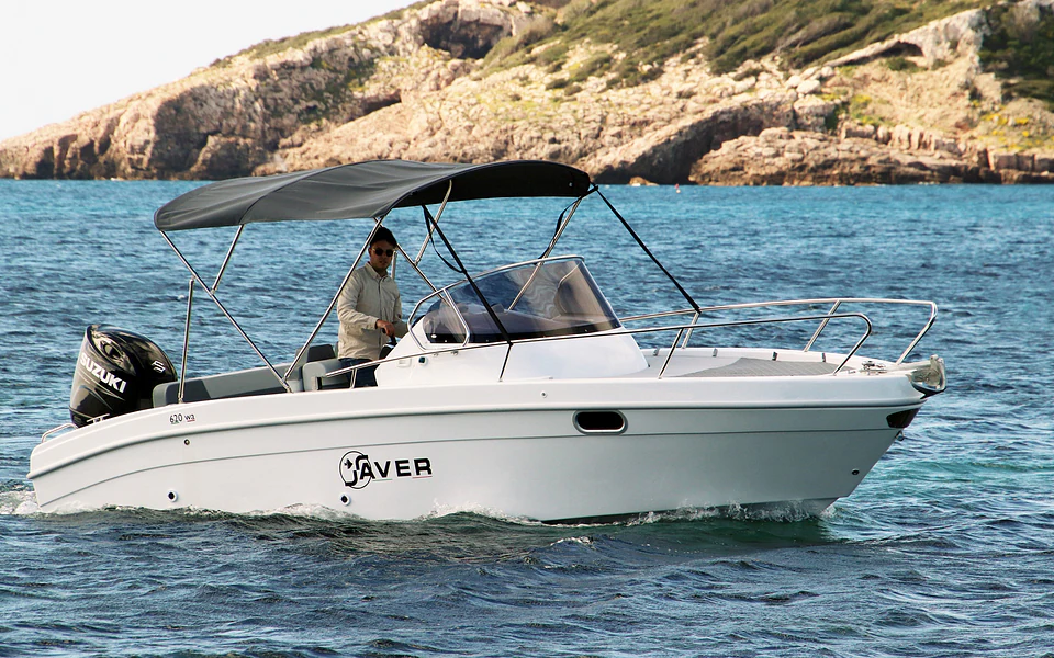 Robe — Saver 660 WA Motoscafo in Ibiza