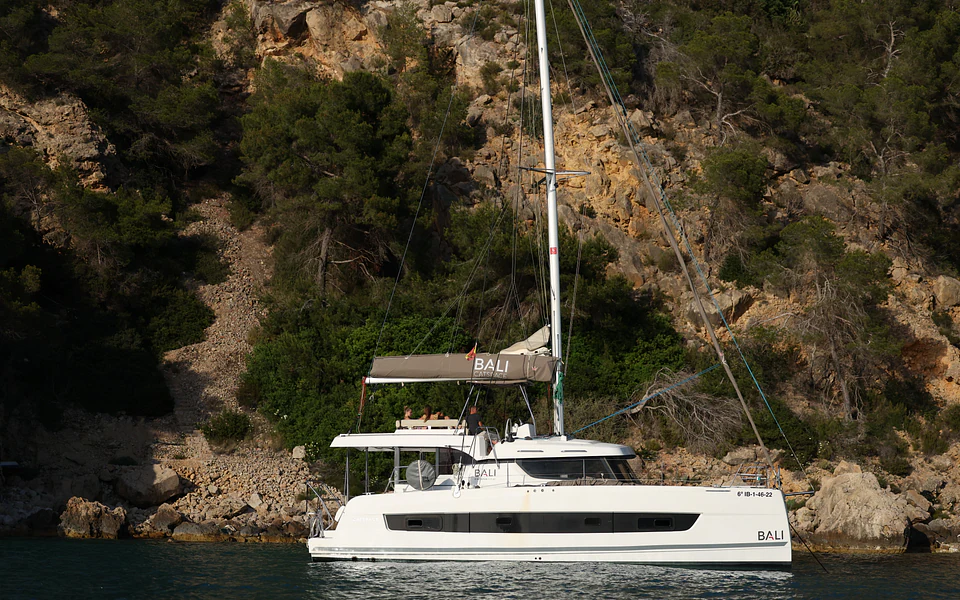 Fontana — Bali 4.0 Catamarano in Ibiza