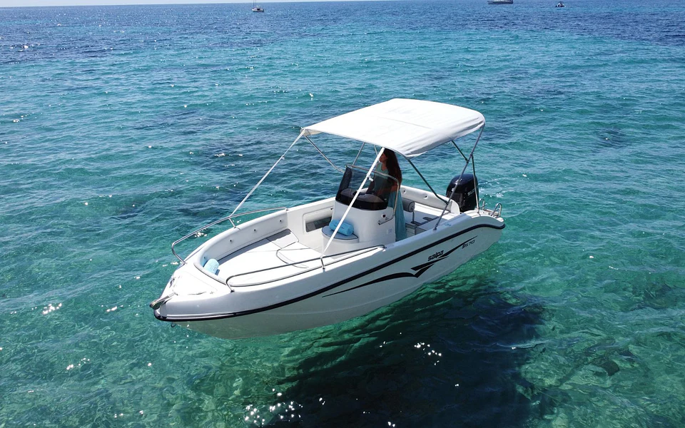 Calma 2 — Salpa S570 Motorboat in Ibiza